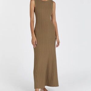 DISSH Sleeveless Brown Maxi Dress